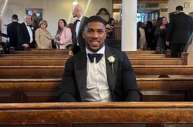 Ентоні Джошуа / фото з Instagram Ентоні Джошуа / фото з Instagram