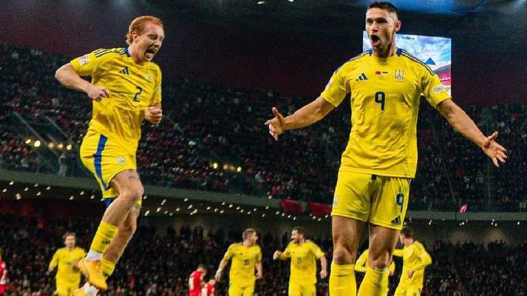 Роман Яремчук (праворуч) / УАФ Роман Яремчук (праворуч) / УАФ