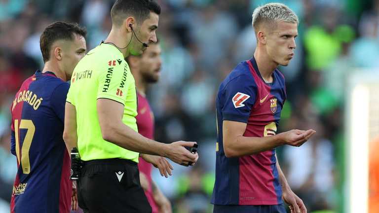 Дані Ольмо загубив зуб / Фото з X Дані Ольмо загубив зуб / Фото з X