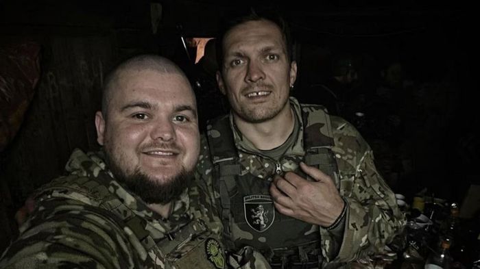 Усик раскрыл, как на фронте узнали о его победе над Фьюри