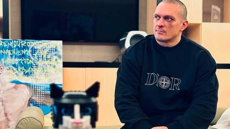 Александр Усик / фото из Instagram Усика Александр Усик / фото из Instagram Усика