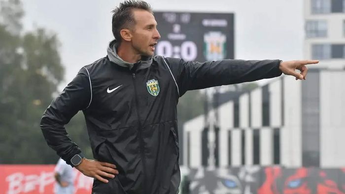 Дехто з гравців Руха може підсили Карпати вже цього сезону, – джерело