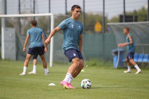 Динамо U-19 з дублем Пономаренка знову розгромило косоварів та здобуло путівку в основну стадію Юнацької Ліги УЄФА