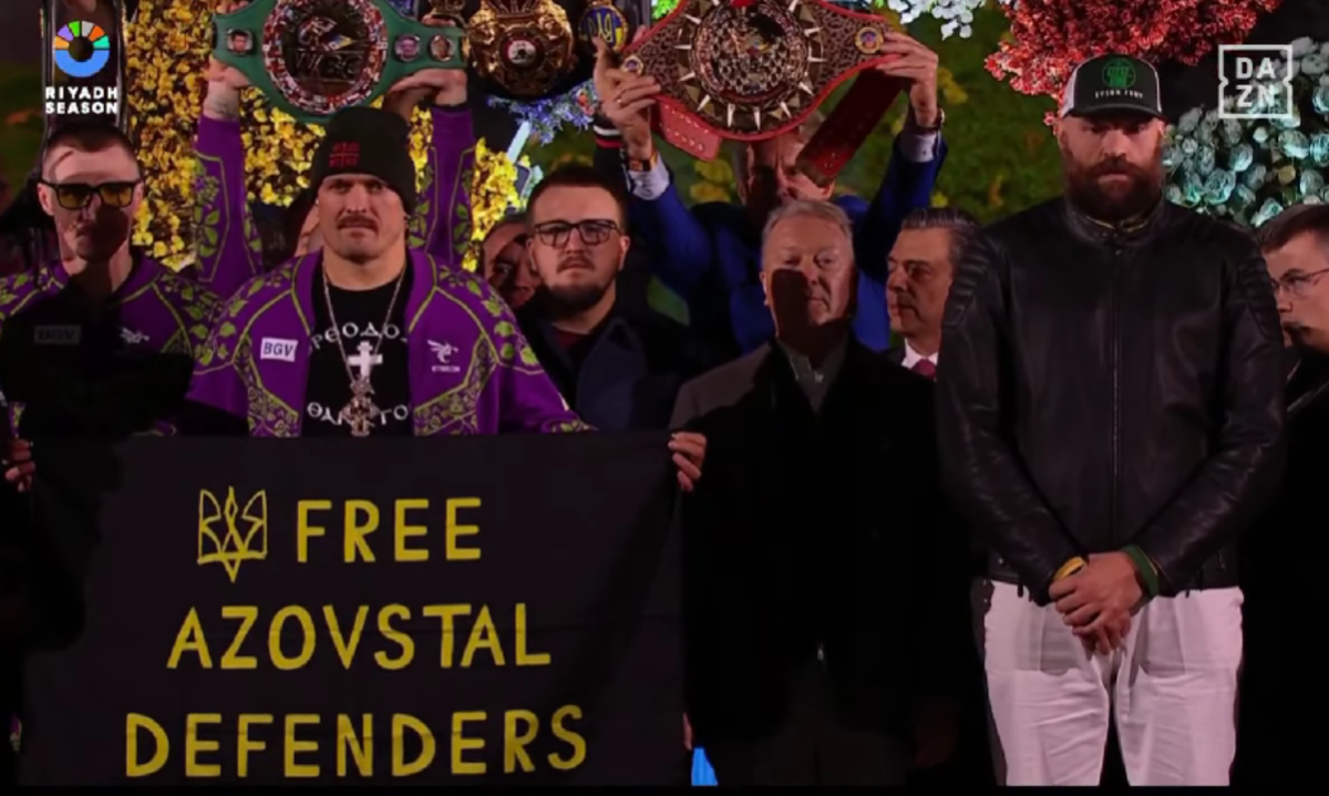 Олександр Усик й Тайсон Ф'юрі / Скріншот з відео Олександр Усик й Тайсон Ф'юрі / Скріншот з відео