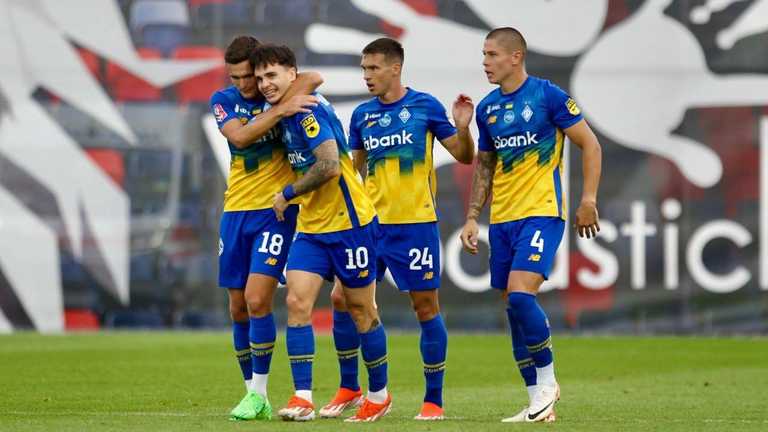 Динамо / фото ФК Динамо Київ Динамо / фото ФК Динамо Київ