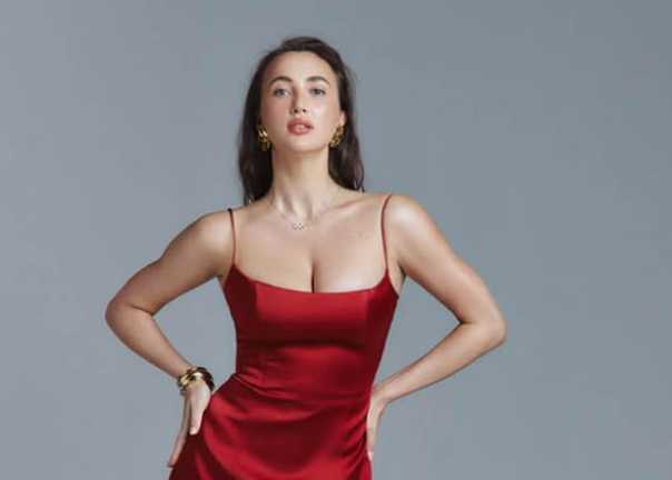 Анна Ризатдинова / instagram.com/anna_rizatdinova Анна Ризатдинова / instagram.com/anna_rizatdinova