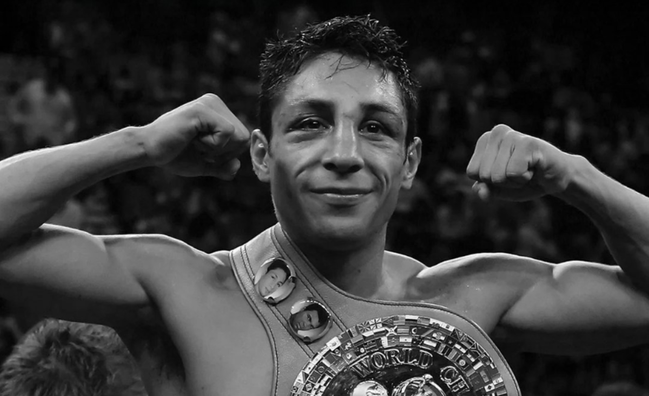 Легендарний екс-чемпіон світу з боксу помер у 47 років