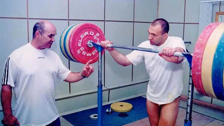 Юрій Кучінов та Ігор Разорьонов / фото - Федерація важкої атлетики України Юрій Кучінов та Ігор Разорьонов / фото - Федерація важкої атлетики України