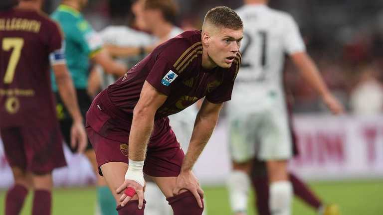 Артем Довбик / Photo by Silvia Lore/Getty Images Артем Довбик / Photo by Silvia Lore/Getty Images