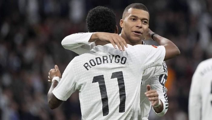 Дубль Мбаппе у відеоогляді матчу Реал – Лас-Пальмас – 4:1 Дубль Мбаппе у відеоогляді матчу Реал – Лас-Пальмас – 4:1