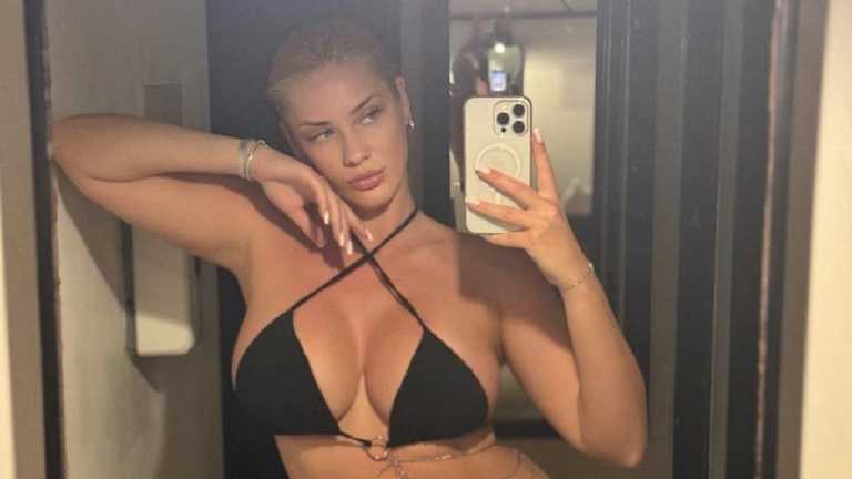 Анна Зубкова / Фото instagram.com/mademoiselle.anna Анна Зубкова / Фото instagram.com/mademoiselle.anna