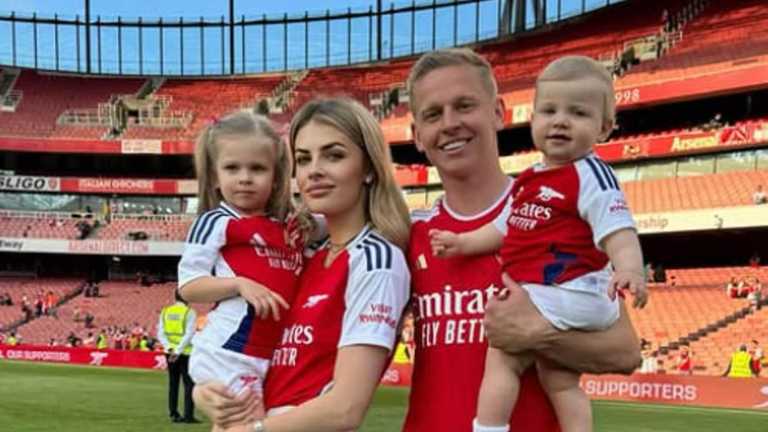 Зинченко вместе с семьей / Фото іnstagram.com/v.lada_sedan Зинченко вместе с семьей / Фото іnstagram.com/v.lada_sedan