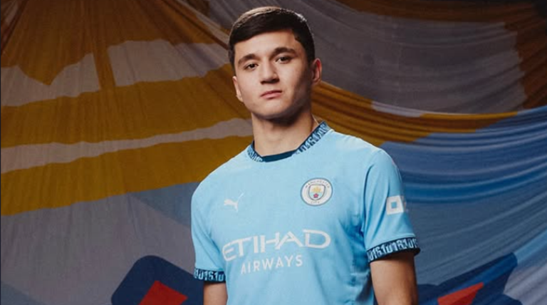 Абдукодір Хусанов / Фото ФК Манчестер Сіті Абдукодір Хусанов / Фото ФК Манчестер Сіті