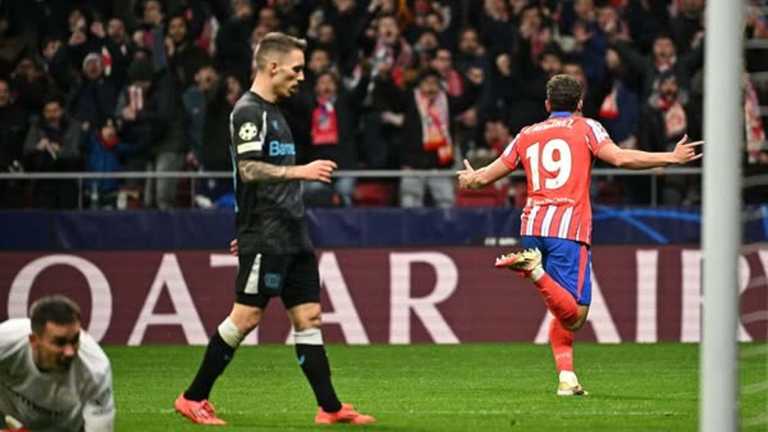 Атлетіко – Байєр / Photo by JAVIER SORIANO/AFP via Getty Images Атлетіко – Байєр / Photo by JAVIER SORIANO/AFP via Getty Images