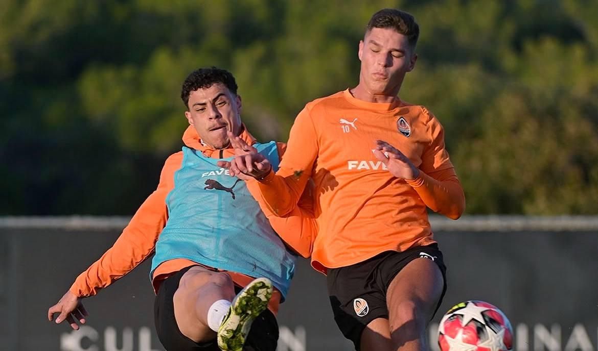 Шахтер на зимних сборах / фото ФК Шахтер