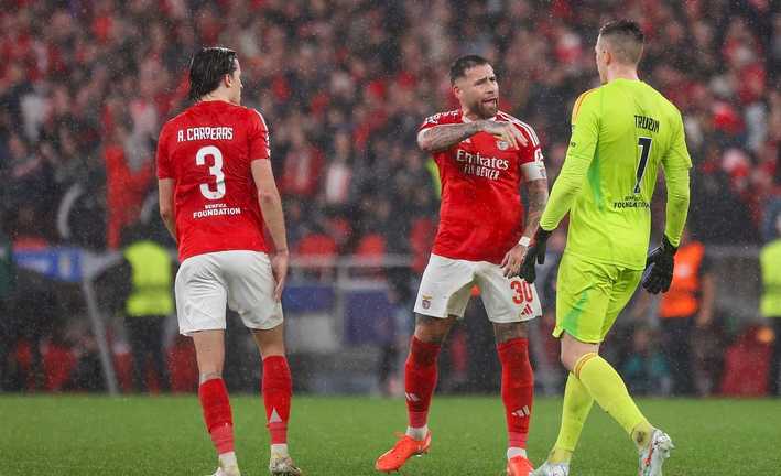 Бенфіка – Барселона – 4:5 / Photo by Valter Gouveia/Sports Press Photo/Getty Images Бенфіка – Барселона – 4:5 / Photo by Valter Gouveia/Sports Press Photo/Getty Images