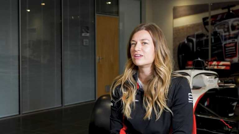 Лаура Мюллер / Фото Хаас Лаура Мюллер / Фото Хаас