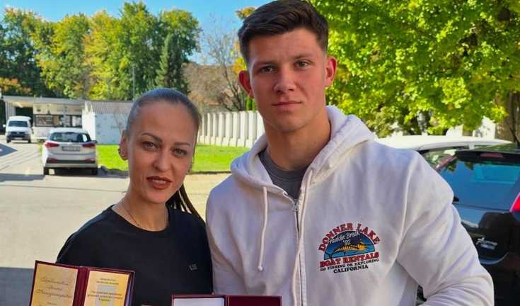 Ковтун з тренеркою / фото з Instagram Ковтун з тренеркою / фото з Instagram