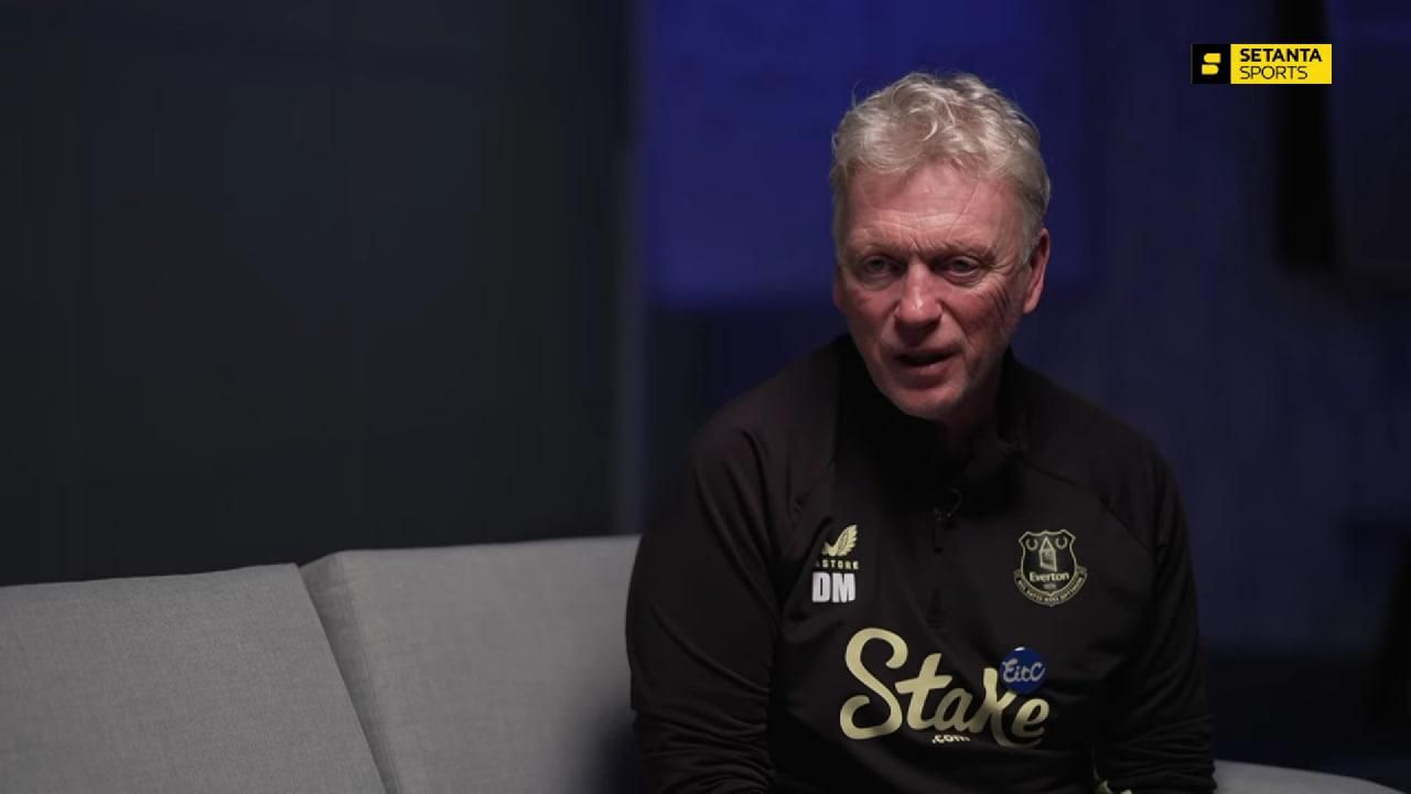 Девіс Мойєс / Скріншот