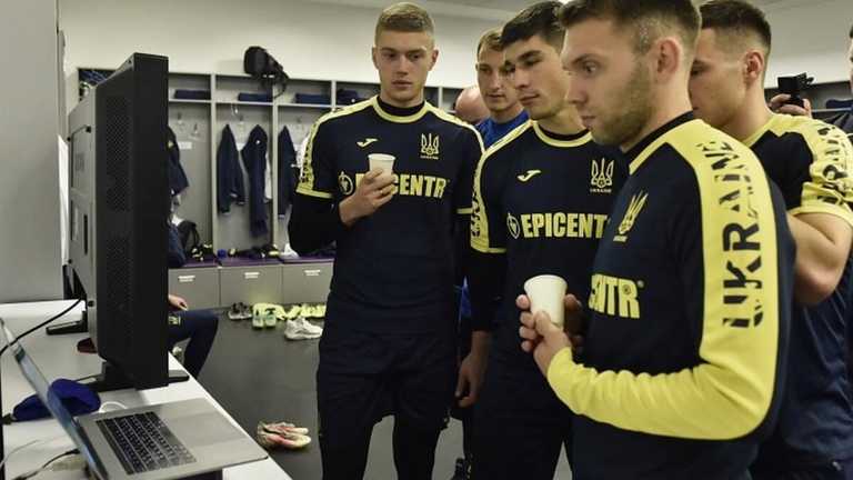 Артем Довбик і Руслан Маліновський / фото УАФ Артем Довбик і Руслан Маліновський / фото УАФ