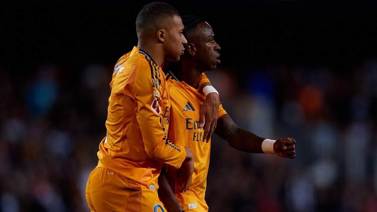 Мбаппе и Винисиус / фото: David Aliaga/NurPhoto via Getty Images