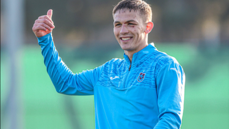 Данило Сікан / Фото ФК Трабзонспор Данило Сікан / Фото ФК Трабзонспор