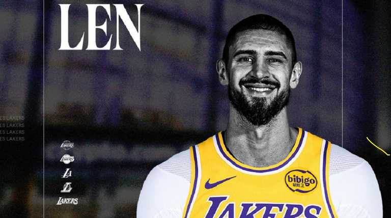 Олексій Лень / Фото Лос-Анджелес Лейкерс Олексій Лень / Фото Лос-Анджелес Лейкерс