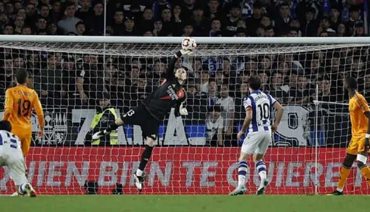 Реал Сосьедад – Реал Мадрид – 0:1 / Фото Marca Реал Сосьедад – Реал Мадрид – 0:1 / Фото Marca