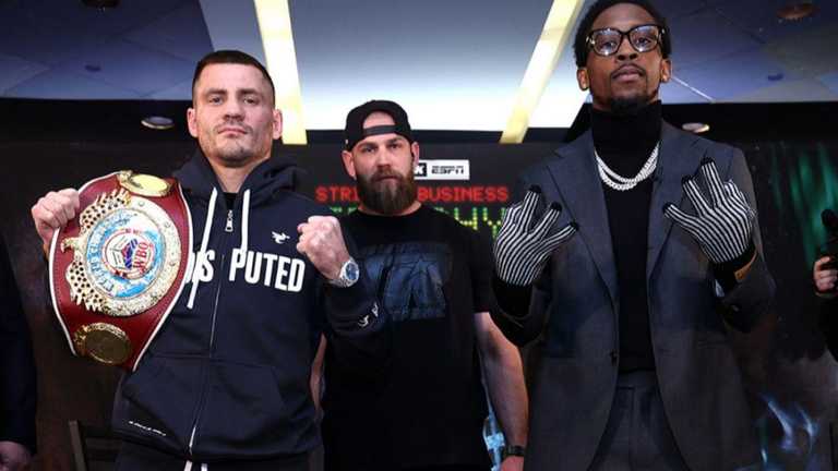 Денис Беринчик и Кейшон Дэвис / Фото trboxing