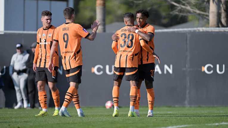 Игроки Шахтера / Фото ФК Шахтер Игроки Шахтера / Фото ФК Шахтер