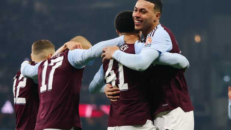 Гравці Астон Вілли / Фото Астон Вілла Гравці Астон Вілли / Фото Астон Вілла