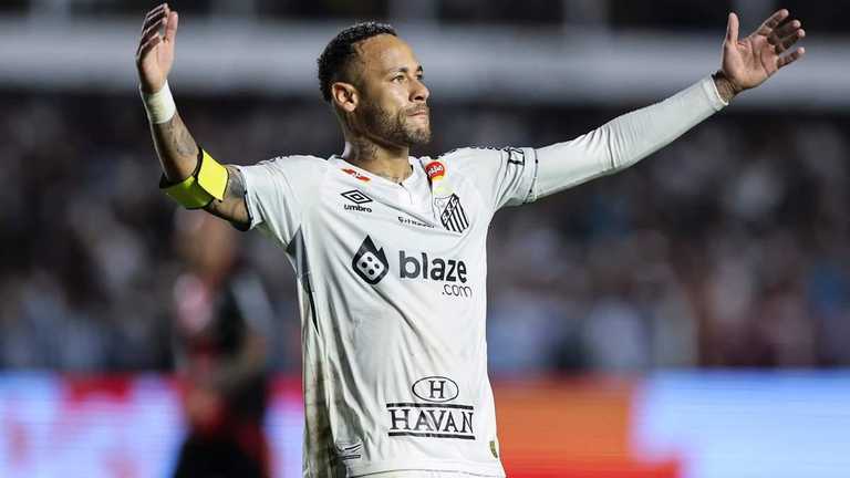 Неймар / фото: Alexandre Schneider/Getty Images Неймар / фото: Alexandre Schneider/Getty Images