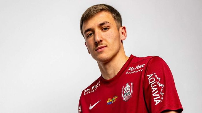 Динамо відмовилося підписувати хавбека європейської збірної, розчарувавшись його грою у спарингу