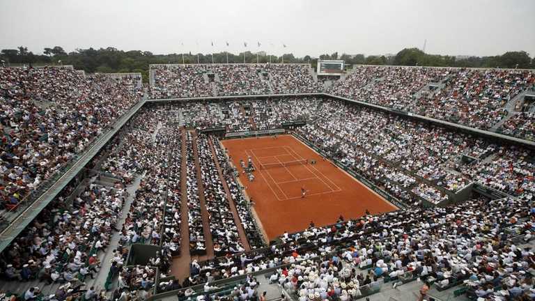 Один з кортів Ролан Гаррос / Фото EFE Один з кортів Ролан Гаррос / Фото EFE