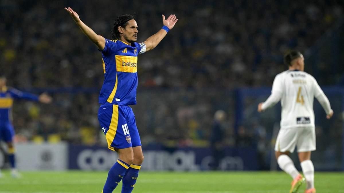 Едінсон Кавані / Фото JUAN MABROMATA/AFP via Getty Images