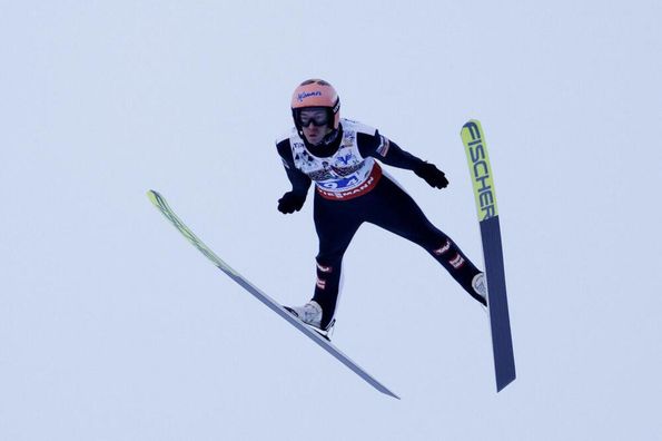 Олімпійський чемпіон зі стрибків з трампліна ледь не пропустив чемпіонат світу – винні люмбаго і сусідський кіт