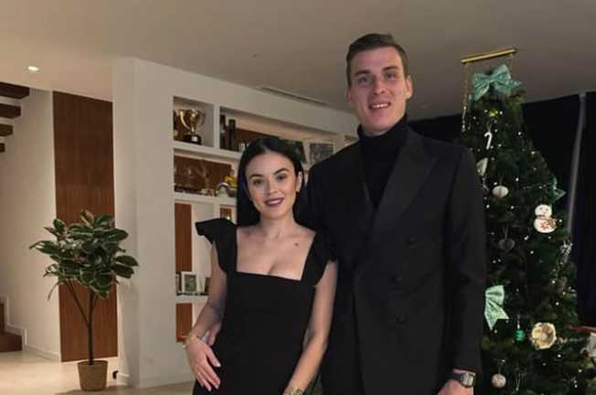 Лунін з дружиною / Фото instagram.com/a.nastasica Лунін з дружиною / Фото instagram.com/a.nastasica