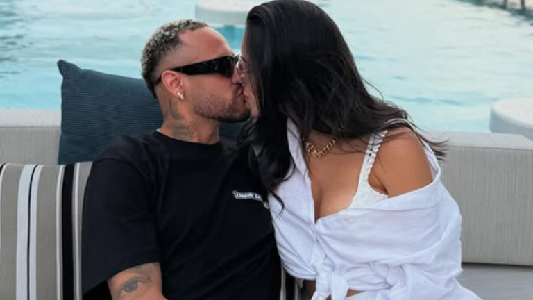 Неймар та Бруна Б'янкарді / Фото з Instagram Неймар та Бруна Б'янкарді / Фото з Instagram