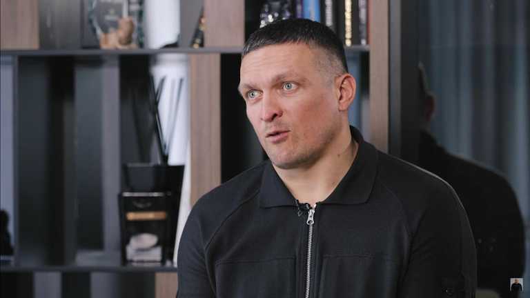 Олександр Усик / Скріншот із відео Олександр Усик / Скріншот із відео