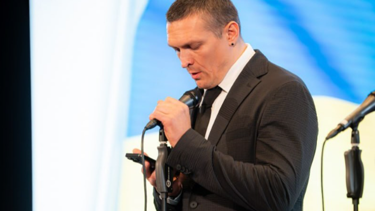 Олександр Усик / Фото іnstagram.com/usykaa Олександр Усик / Фото іnstagram.com/usykaa