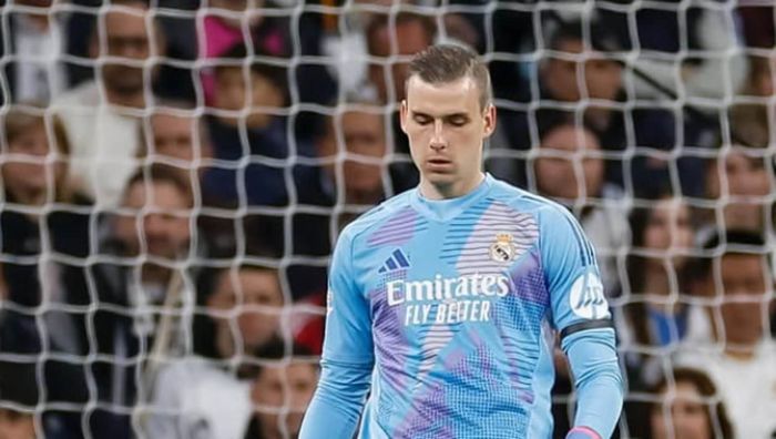 Лунин прокомментировал спорное судейство в матче Реала: "Это простые вещи" Лунин прокомментировал спорное судейство в матче Реала: "Это простые вещи"