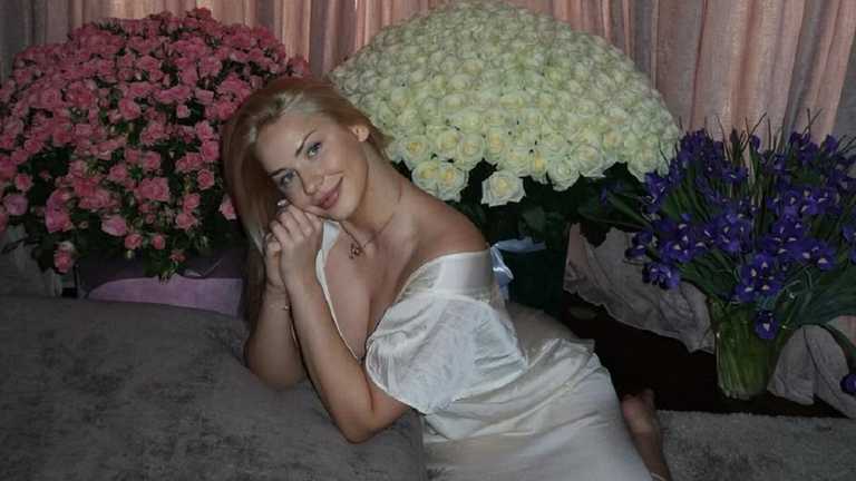 Анна Зубкова / Фото instagram.com/mademoiselle.anna Анна Зубкова / Фото instagram.com/mademoiselle.anna