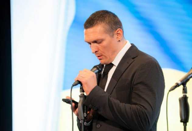 Олександр Усик / Фото іnstagram.com/usykaa Олександр Усик / Фото іnstagram.com/usykaa