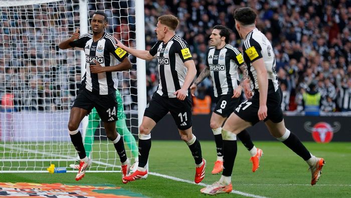 АПЛ: третий вылет официально оформлен, драматичный провал Варди, качели с шедевром и 5 голами АПЛ: третий вылет официально оформлен, драматичный провал Варди, качели с шедевром и 5 голами