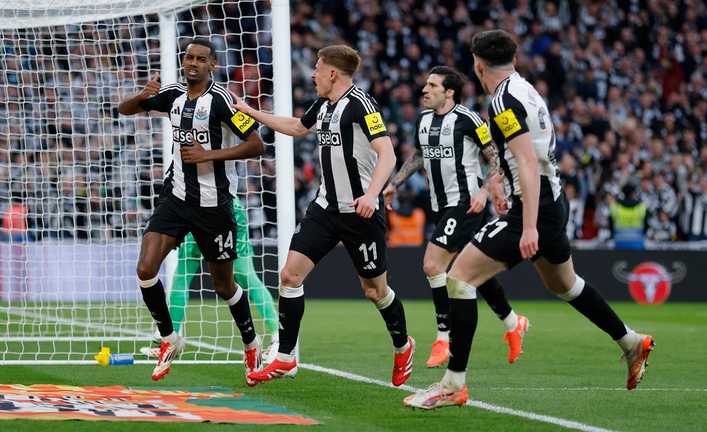 Ньюкасл – Іпсвіч – 3:0 / Photo by Nigel French/Sportsphoto/Allstar via Getty Images