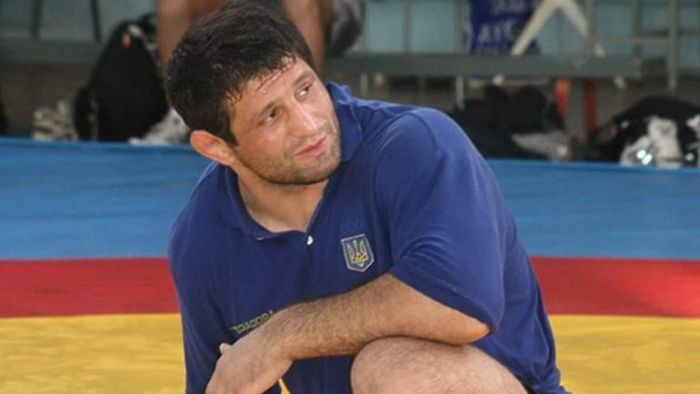 Призер ЧС з вільної боротьби, який представляв Україну, знайшов роботу у росії – ганьба дня