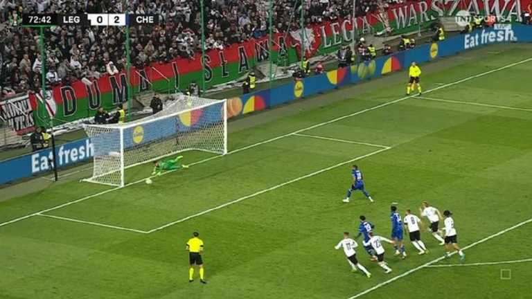 Челсі розтрощив Легію / Скріншот з трансляції Челсі розтрощив Легію / Скріншот з трансляції