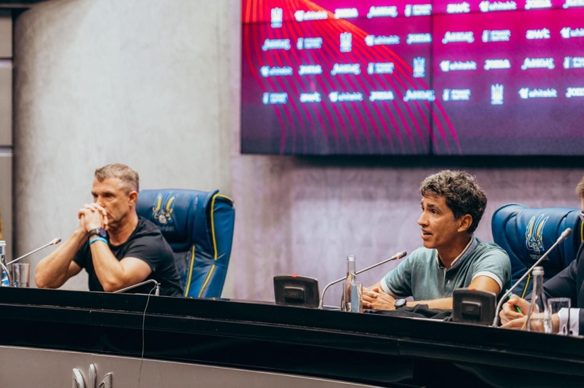 Сергій Ребров і Унаї Мельгоса / Фото УАФ