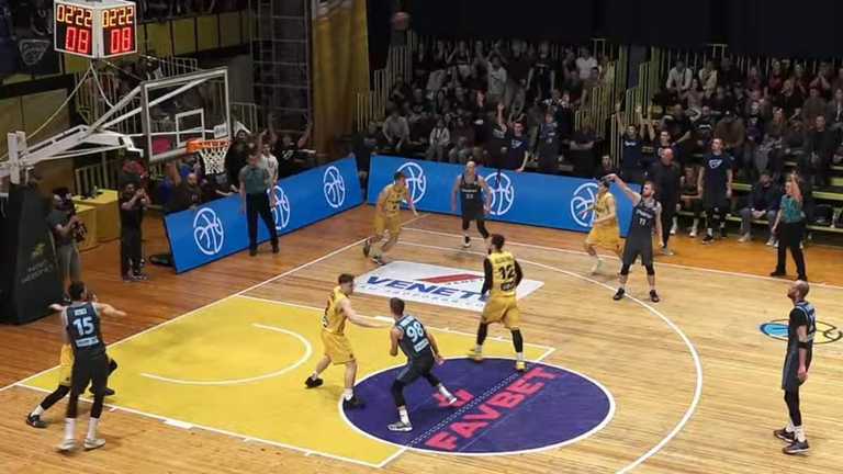 Київ-Баскет – БК Дніпро / Стоп-кадр з відео Київ-Баскет – БК Дніпро / Стоп-кадр з відео