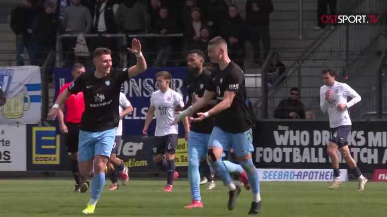 Іван Єрмачков святкує гол / Скріншот Іван Єрмачков святкує гол / Скріншот